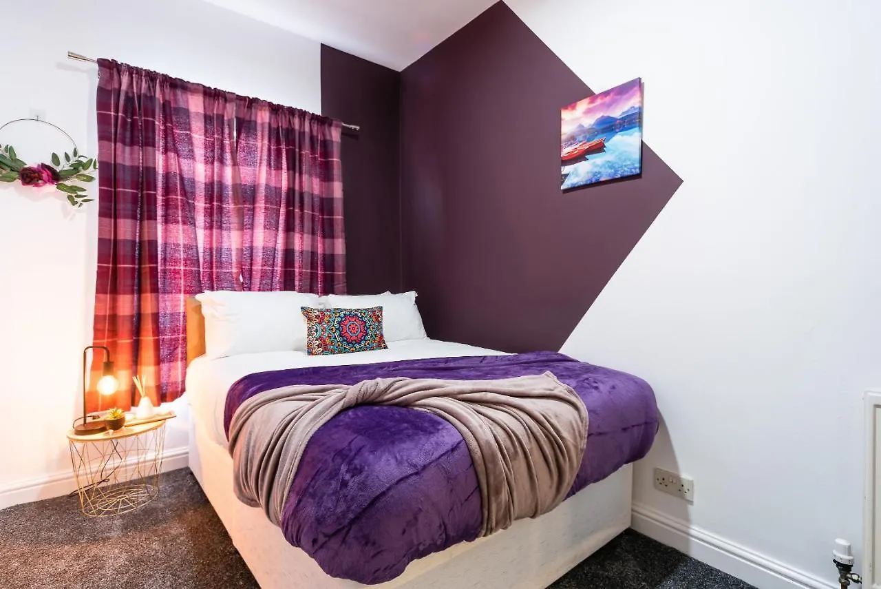 Jesouth Homey 5 Bedrooms 9 Beds - Contractors - Leisure - Central Location Kingston upon Hull